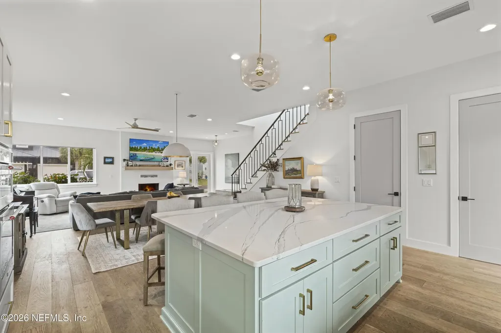 145 8th Street Atlantic Beach FL 32233