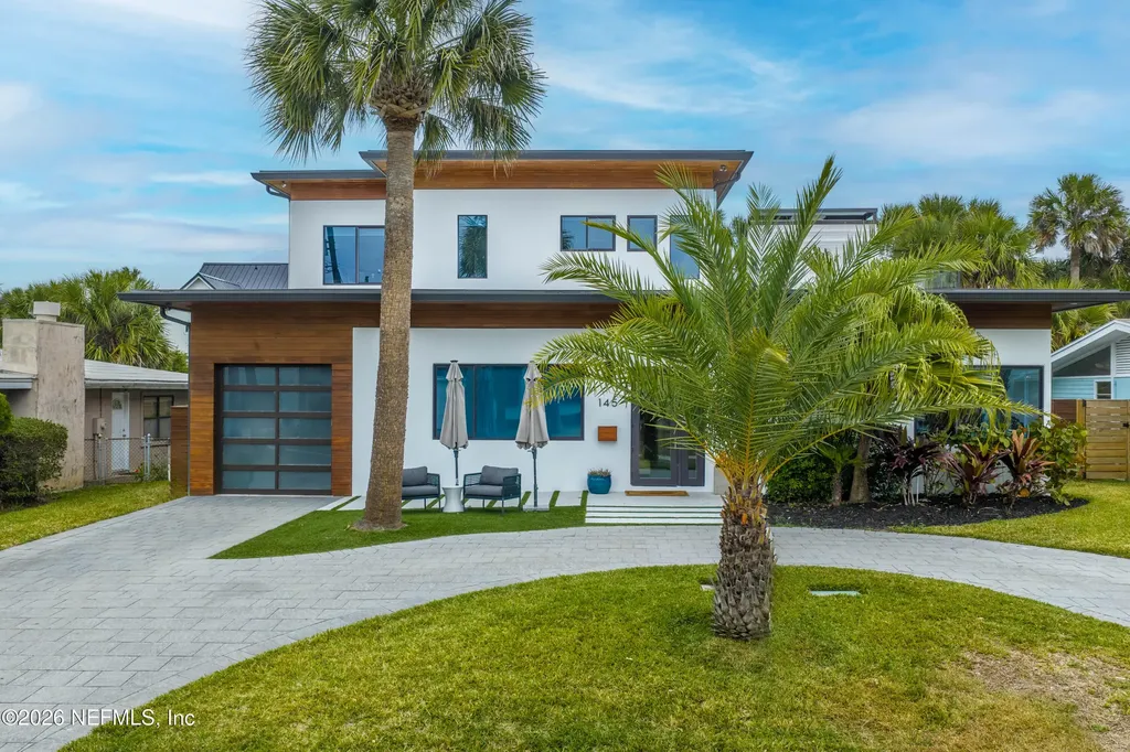 145 8th Street Atlantic Beach FL 32233