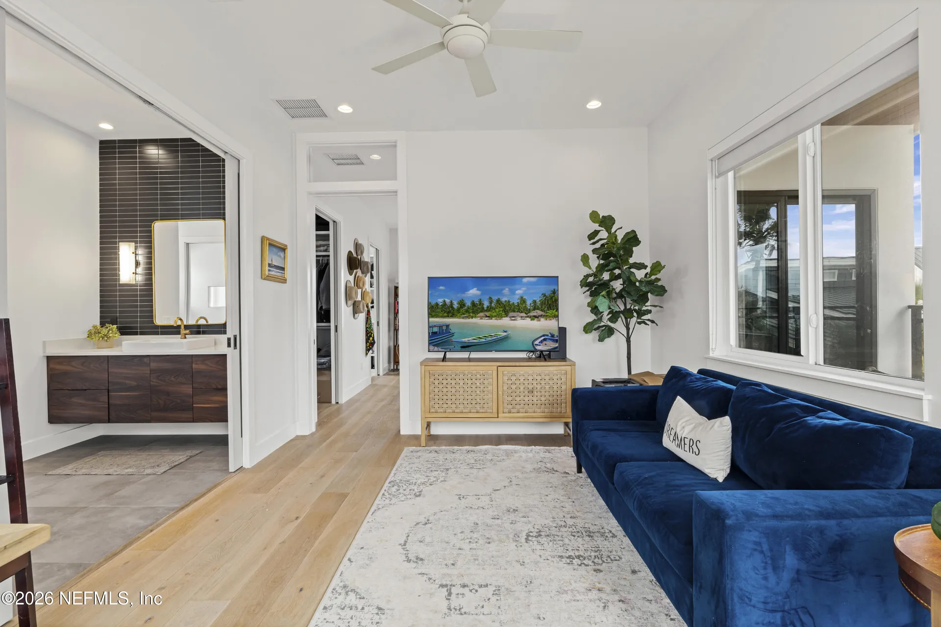 145 8th Street Atlantic Beach FL 32233