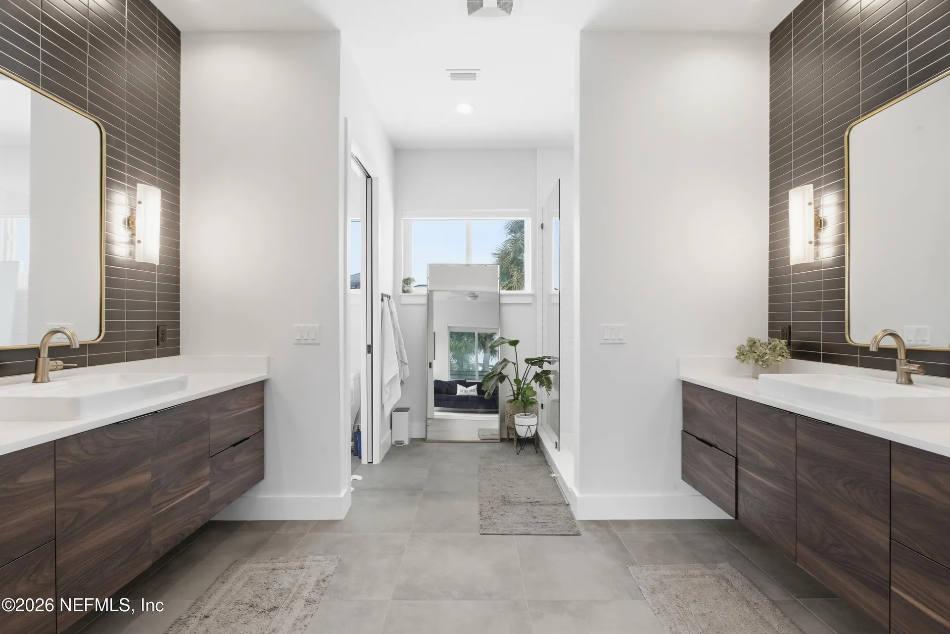 145 8th Street Atlantic Beach FL 32233