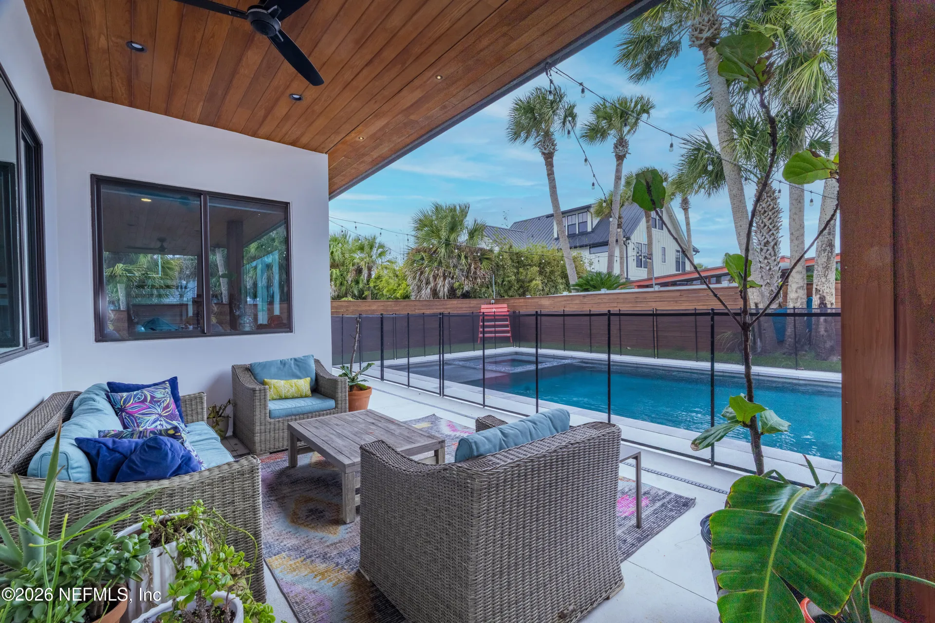 145 8th Street Atlantic Beach FL 32233