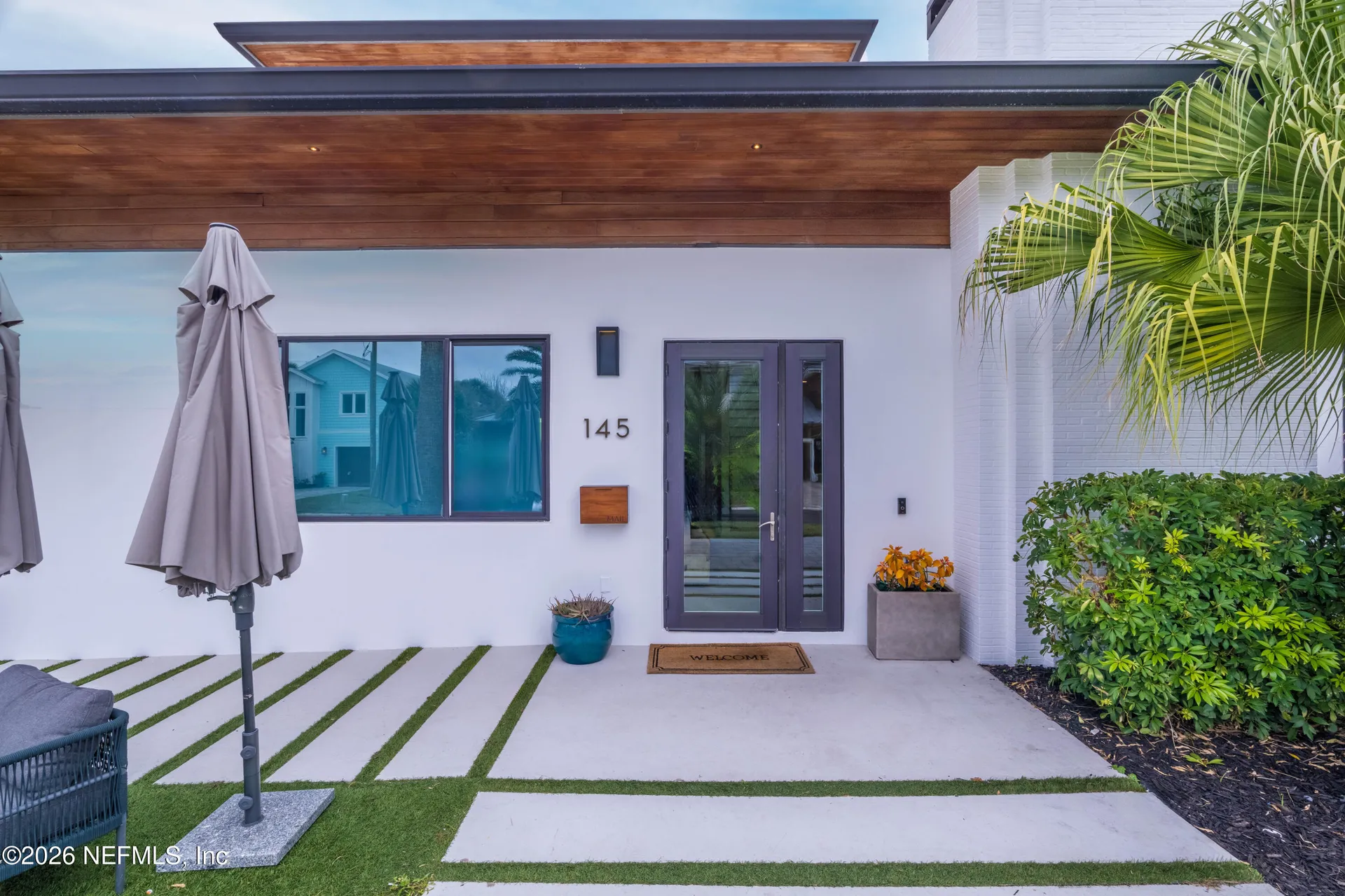 145 8th Street Atlantic Beach FL 32233