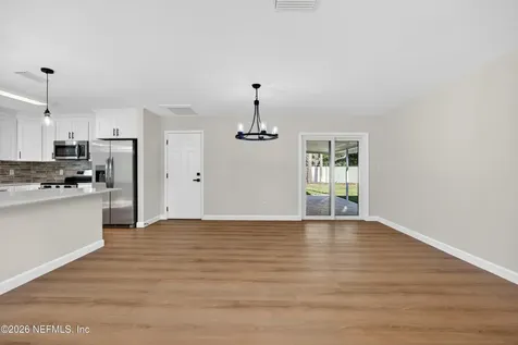 8163 El Ciento Court Jacksonville FL 32217