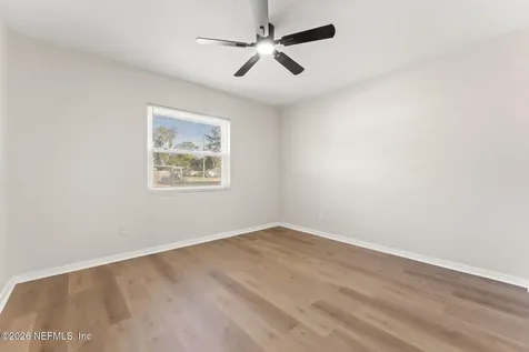 2456 Clemson Road Jacksonville FL 32217
