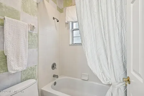 1957 Woodlake Drive Fleming Island FL 32003