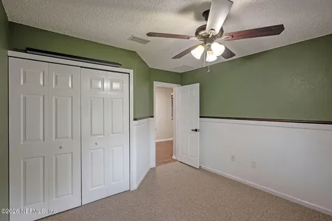 2541 Reagan Lakes Lane Jacksonville FL 32221