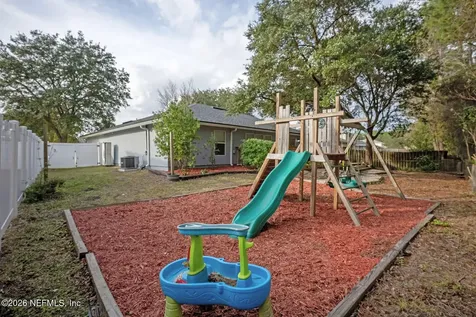 2541 Reagan Lakes Lane Jacksonville FL 32221