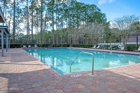 2541 Reagan Lakes Lane Jacksonville FL 32221