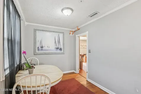 560 W 67th Street Jacksonville FL 32208