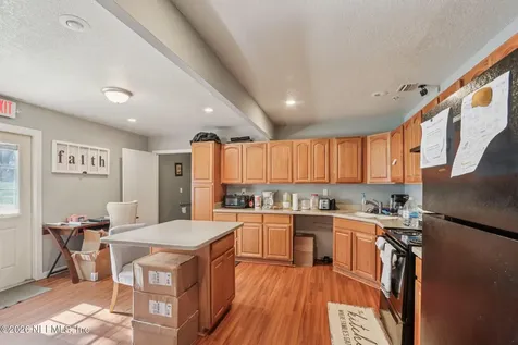 560 W 67th Street Jacksonville FL 32208