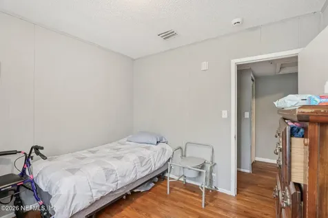 560 W 67th Street Jacksonville FL 32208