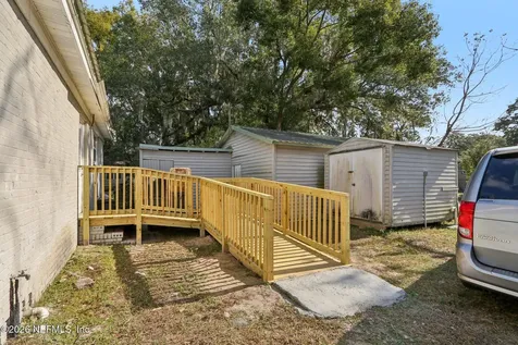 560 W 67th Street Jacksonville FL 32208