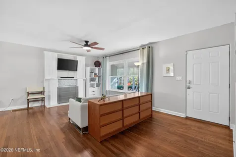 1786 Pinegrove Avenue Jacksonville FL 32205