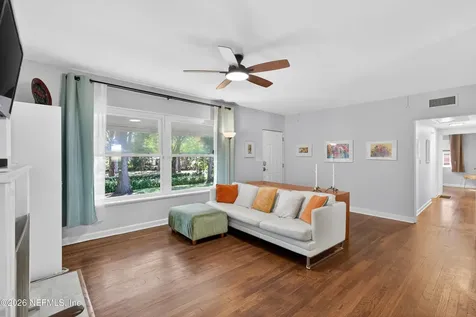 1786 Pinegrove Avenue Jacksonville FL 32205