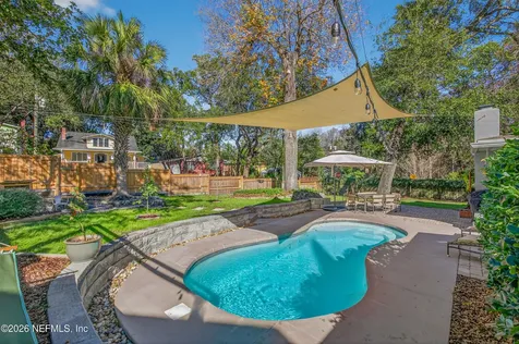 1786 Pinegrove Avenue Jacksonville FL 32205