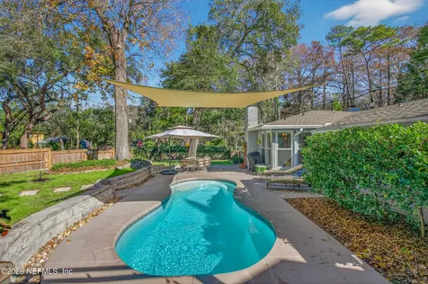 1786 Pinegrove Avenue Jacksonville FL 32205