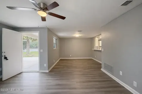 814 Greeland Avenue Jacksonville FL 32221