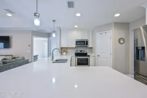 27411 W 11th Avenue Hilliard FL 32046