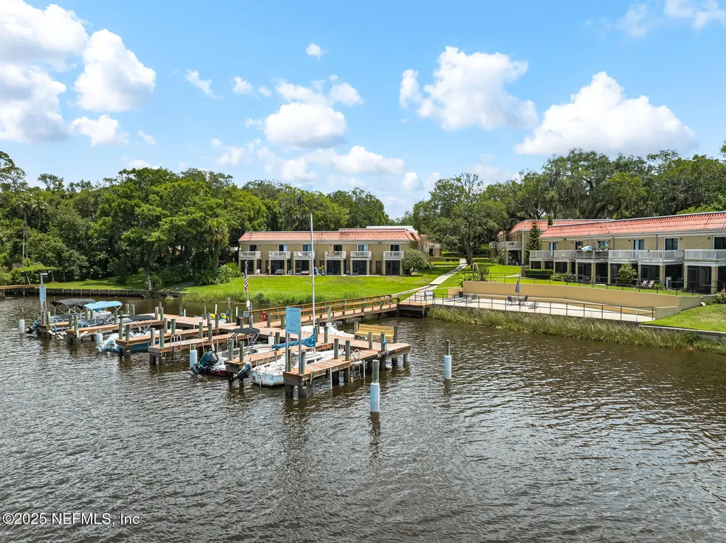5811 Atlantic Boulevard Jacksonville FL 32207