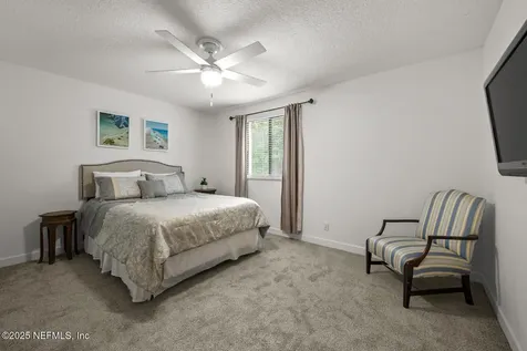 5811 Atlantic Boulevard Jacksonville FL 32207
