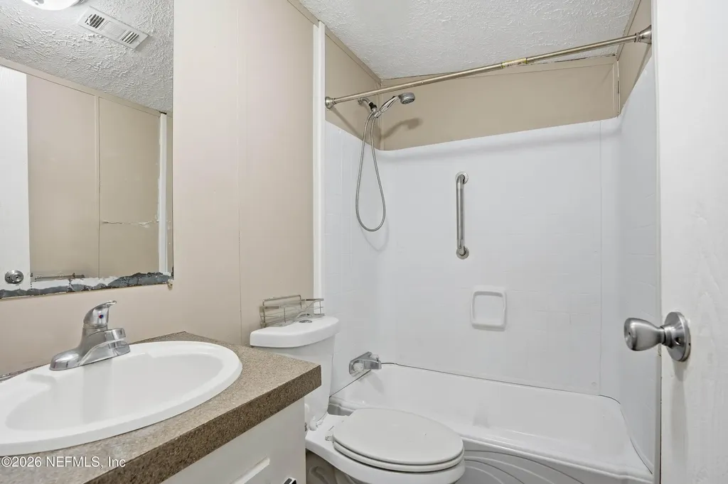 5822 Cisco Drive W Jacksonville FL 32219