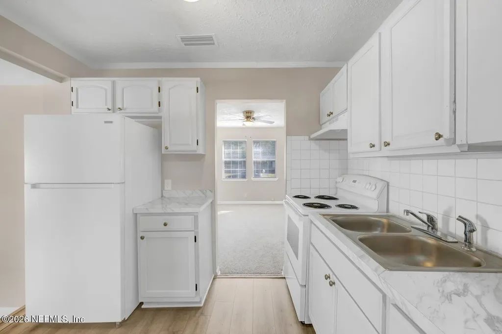 2971 W 16th Street Jacksonville FL 32254