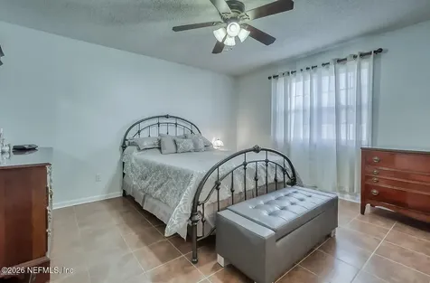 8141 Settlers Landing Trail N Jacksonville FL 32244