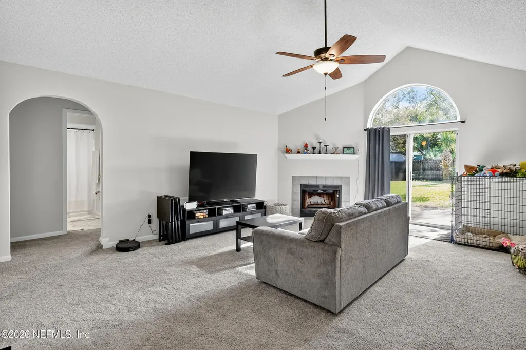 7753 W Pepper Circle W Jacksonville FL 32244