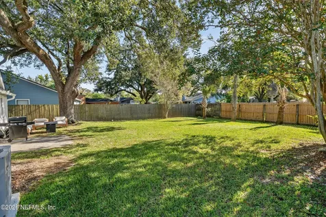7753 W Pepper Circle W Jacksonville FL 32244