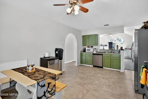 7753 W Pepper Circle W Jacksonville FL 32244