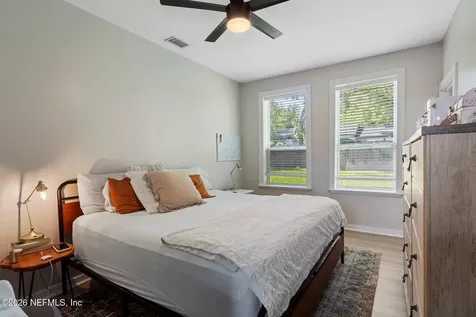 4856 Catherine Terrace Jacksonville FL 32205