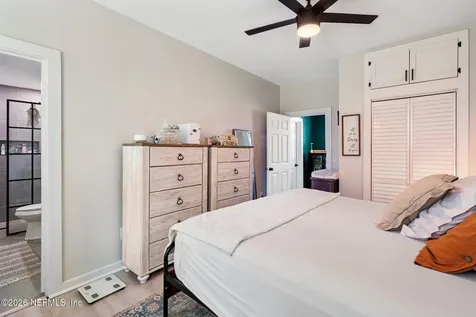4856 Catherine Terrace Jacksonville FL 32205