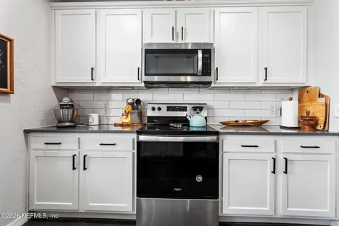 4856 Catherine Terrace Jacksonville FL 32205