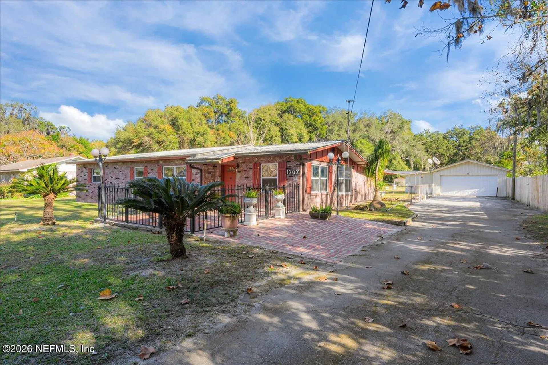 1707 S Palm Avenue Palatka FL 32177