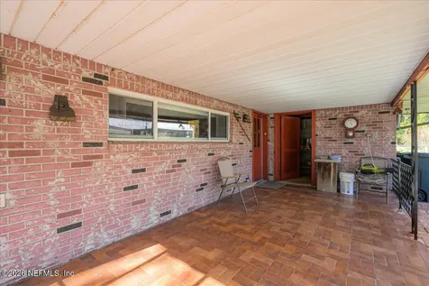 1707 S Palm Avenue Palatka FL 32177