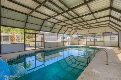 1707 S Palm Avenue Palatka FL 32177