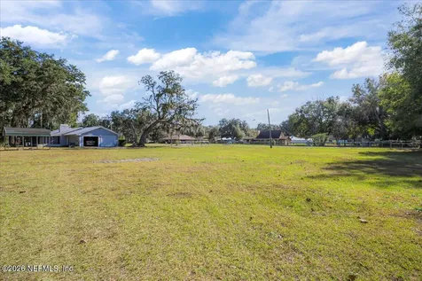 1707 S Palm Avenue Palatka FL 32177
