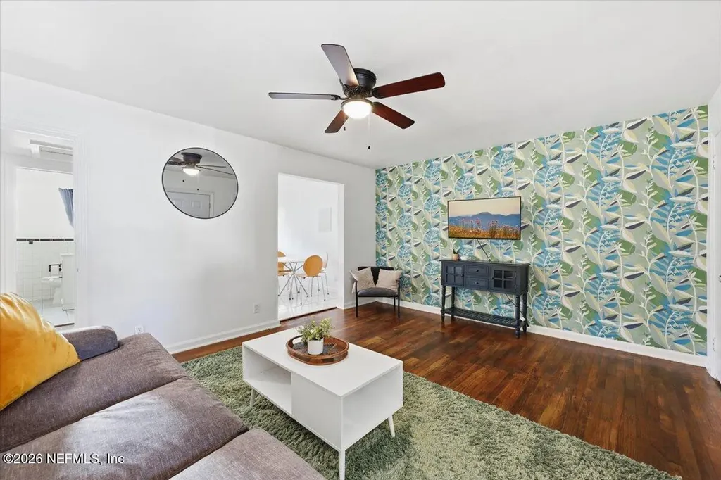 1266 Donald Street Jacksonville FL 32205