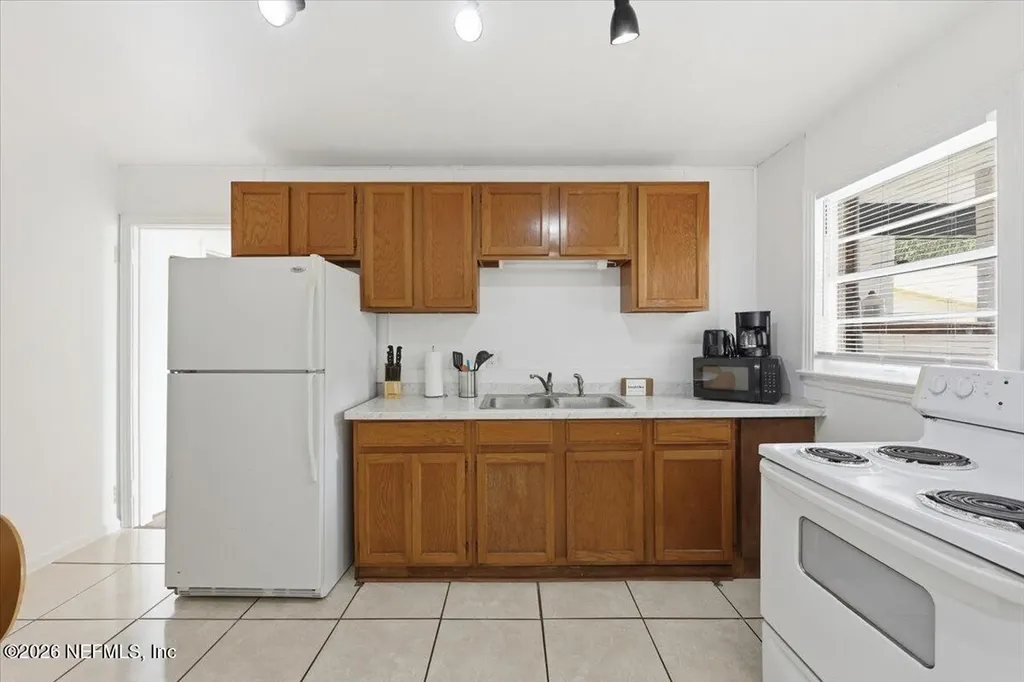 1266 Donald Street Jacksonville FL 32205