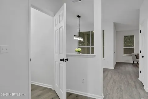 1998 Lenox Court Middleburg FL 32068