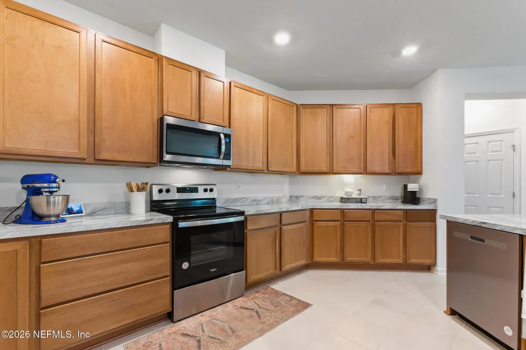 1305 Panther Lake Parkway Jacksonville FL 32221