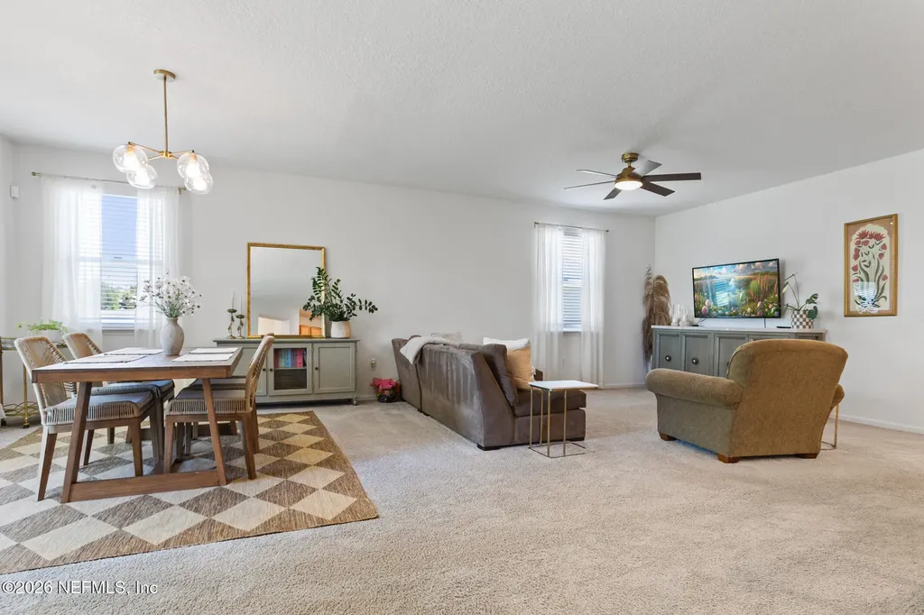 1305 Panther Lake Parkway Jacksonville FL 32221