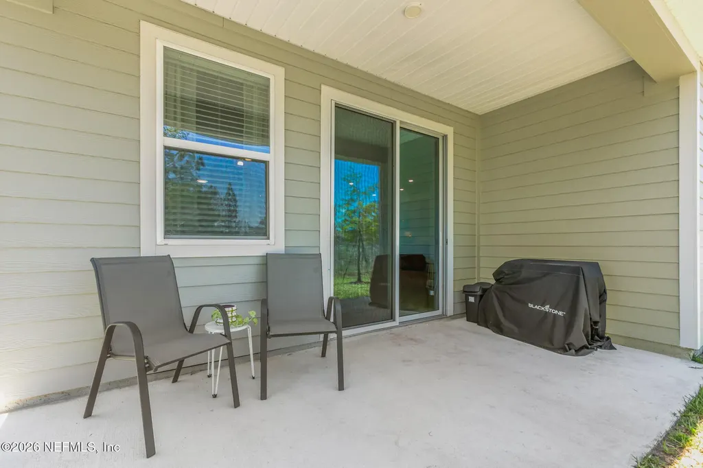 1305 Panther Lake Parkway Jacksonville FL 32221