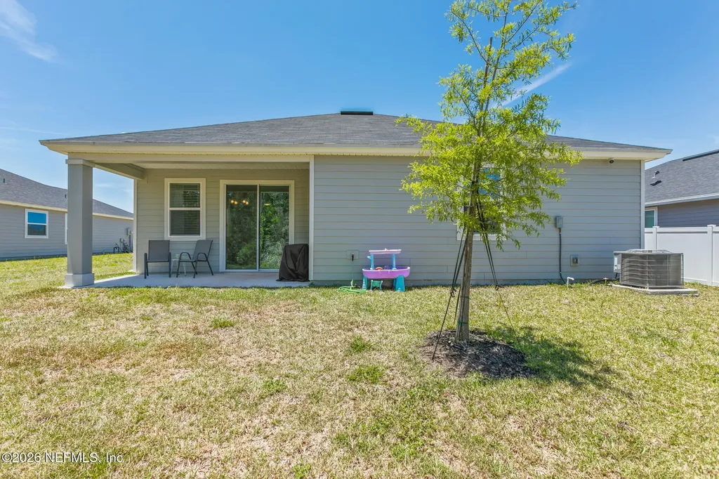 1305 Panther Lake Parkway Jacksonville FL 32221