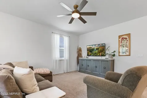 1305 Panther Lake Parkway Jacksonville FL 32221