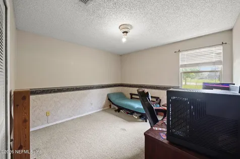 2084 Tickford Street Middleburg FL 32068