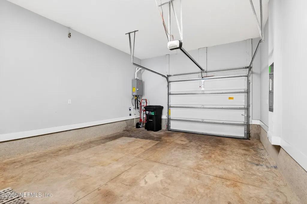 11104 Motion Court Jacksonville FL 32256