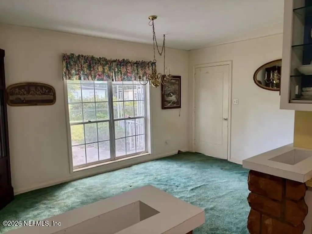 8261 Brackridge Boulevard Jacksonville FL 32216