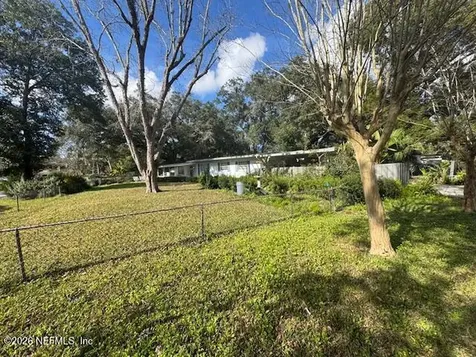 8261 Brackridge Boulevard Jacksonville FL 32216