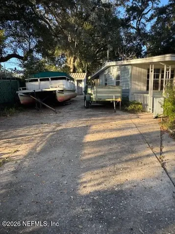 8261 Brackridge Boulevard Jacksonville FL 32216